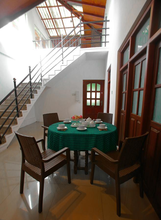 Kandyan Fo Rest Exterior photo