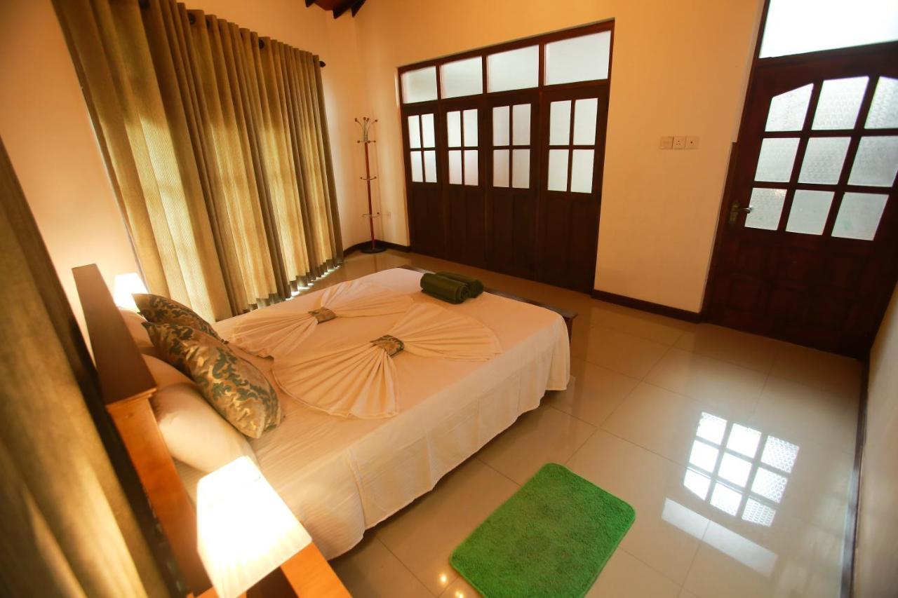 Kandyan Fo Rest Exterior photo