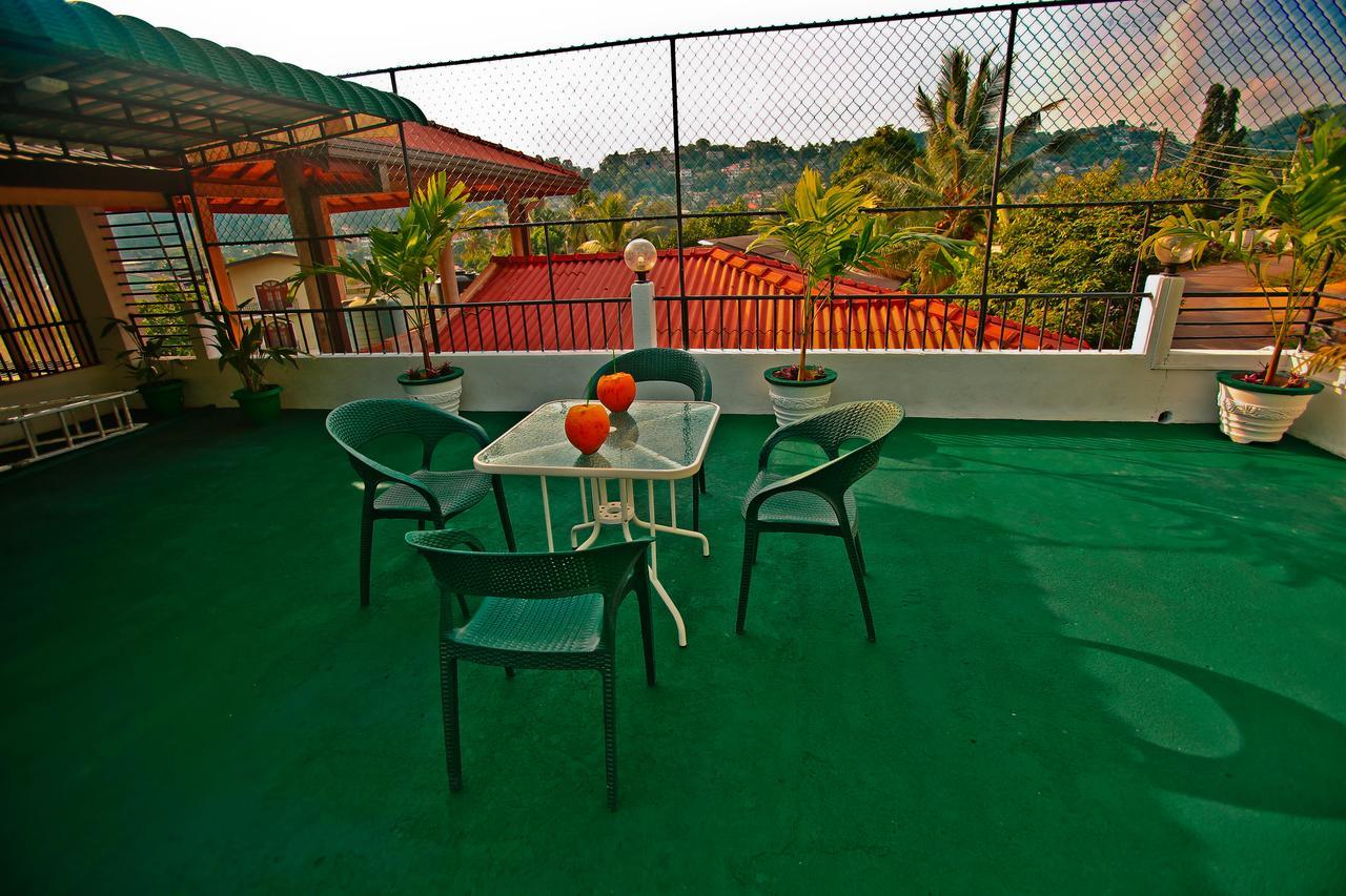 Kandyan Fo Rest Exterior photo