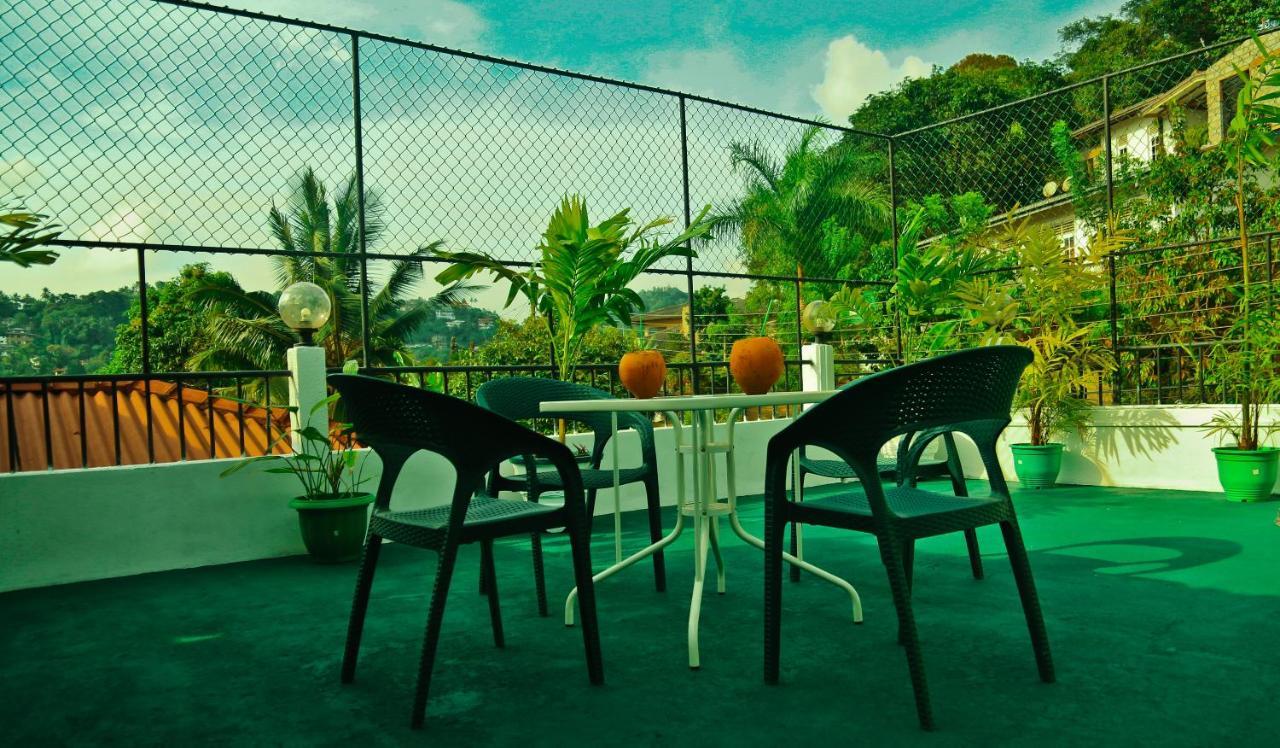 Kandyan Fo Rest Exterior photo